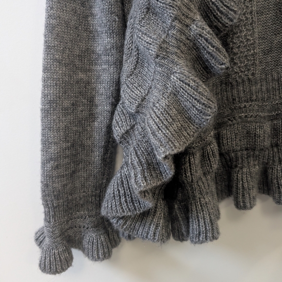 Gray Ruffled Women's Sweater - Picture 4 of 7